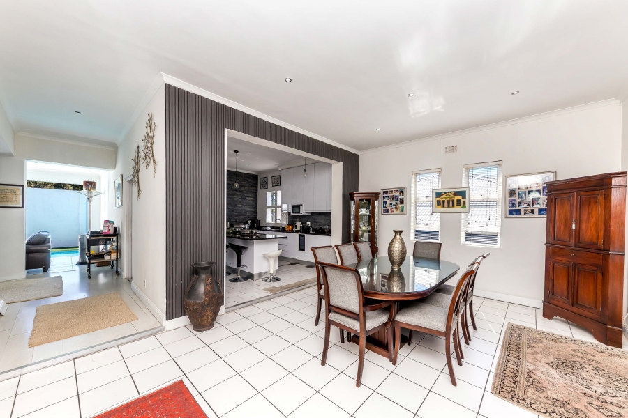 6 Bedroom Property for Sale in Walmer Estate Western Cape